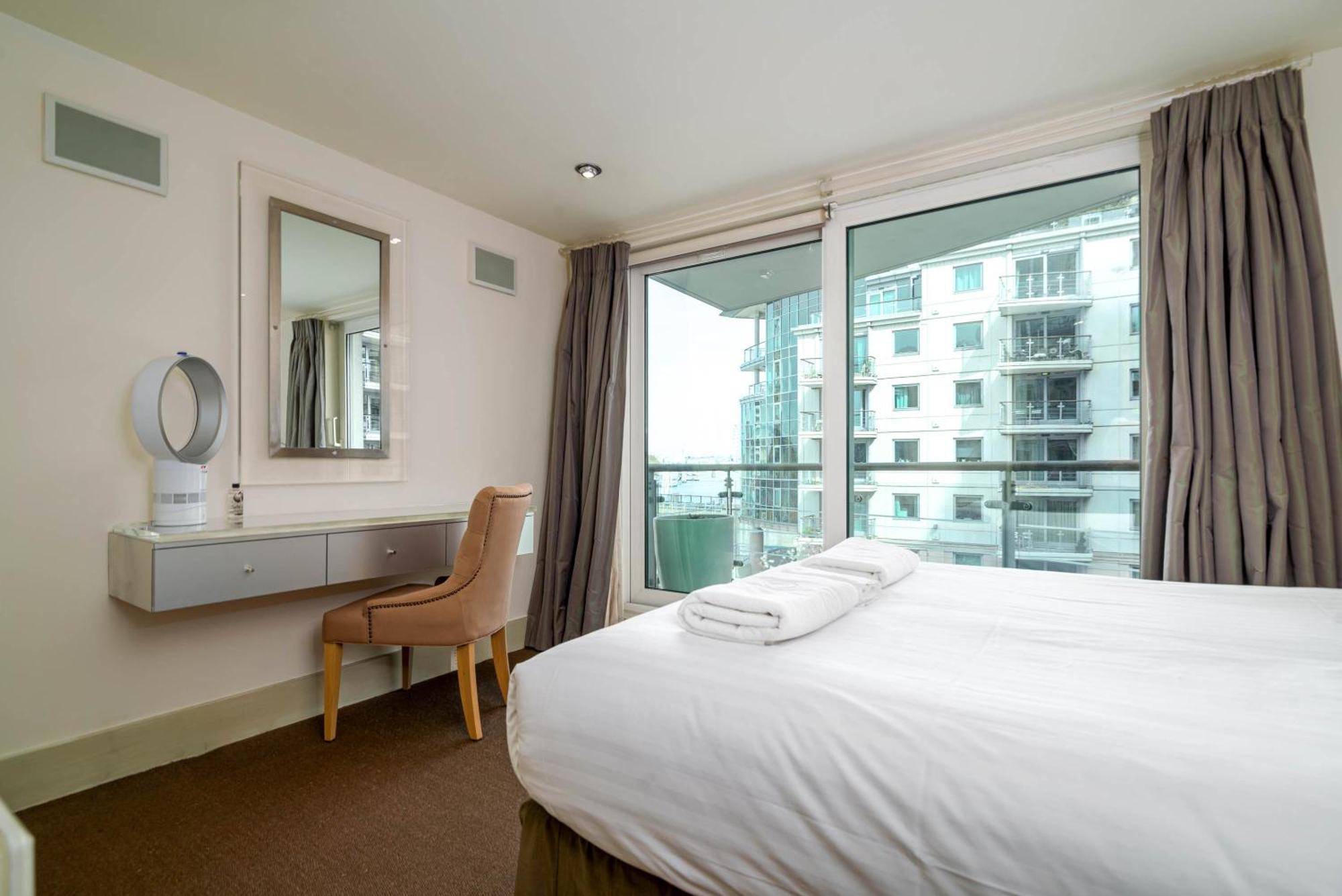 Fabulous 3 Bed Apartment In Vauxhall Londra Esterno foto